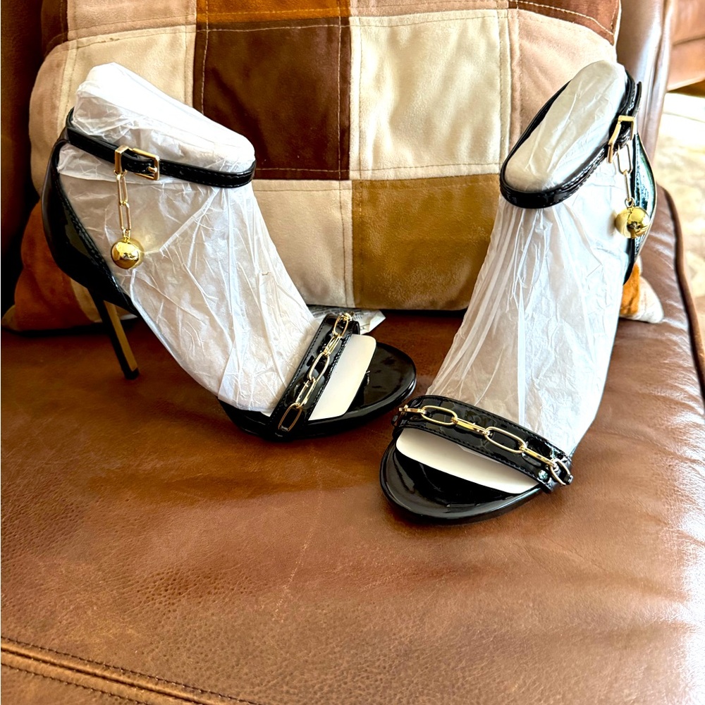 Inc sandals